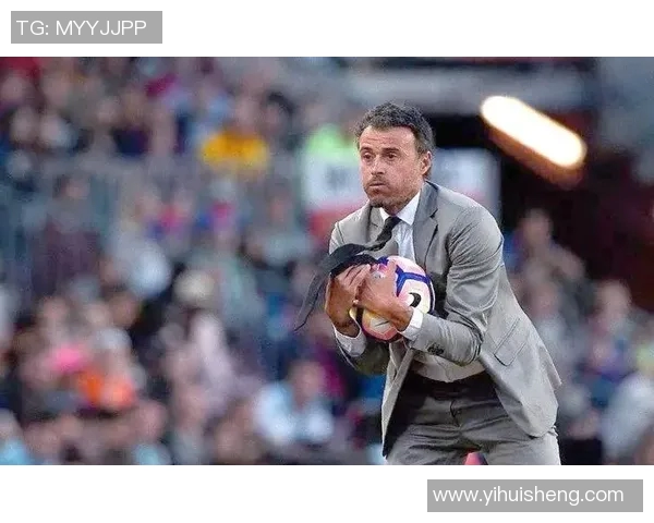 足球场上那些传奇的6号位球星与他们的独特魅力分析 足球场上那些传奇的6号位球星与他们的独特魅力分析